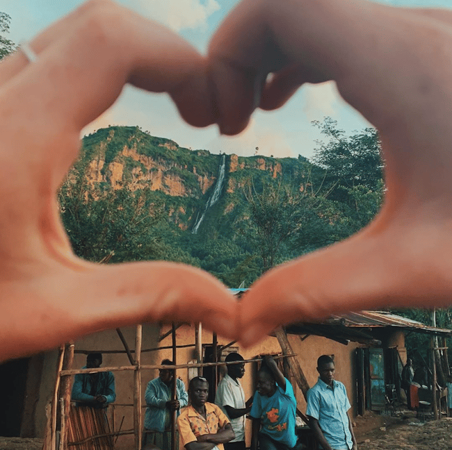 Teach kids English in Africa with ILP