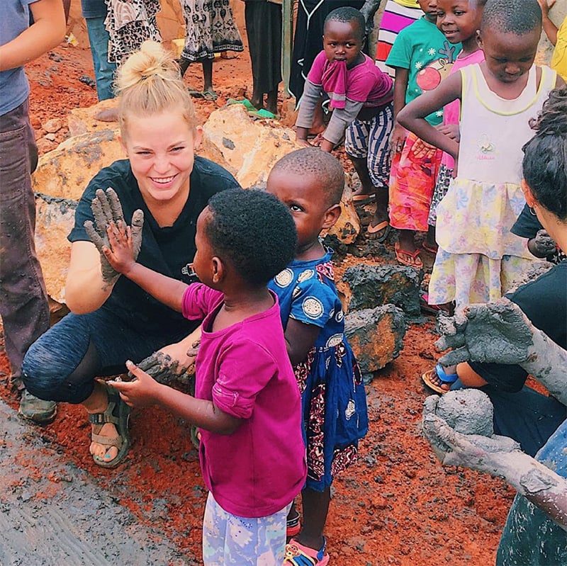 humanitarian trips to africa